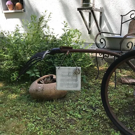 Gemuetlichkeit דירה *